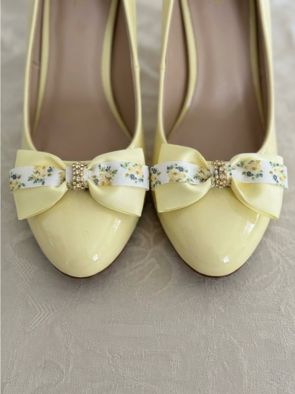 Handmade Yellow Bow-Accent Shoe Clip
